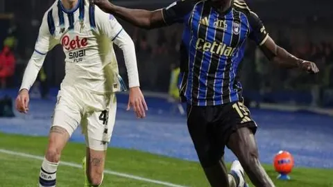 弗林蓬球队末段失球惋惜；错失良机多